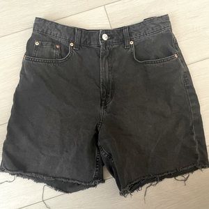 H&M Bermuda shorts